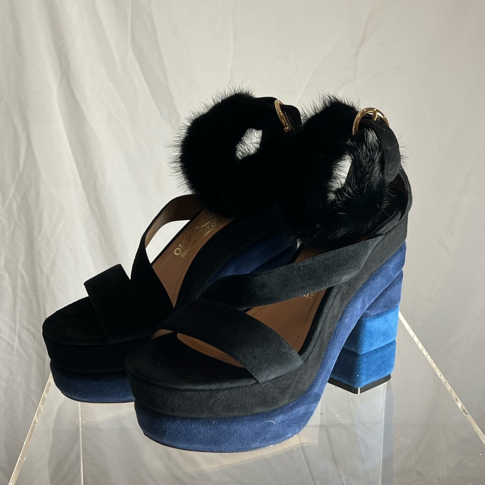 Ferragamo Womens Navy Blue Heels